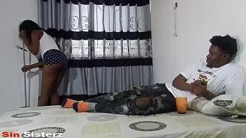 play Pembersih hotel lokal ketahuan bercinta dengan teman oga hot sex