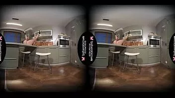Riproduci Bambola del cazzo da solista, Victoria usa spesso giocattoli sessuali, in vr