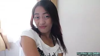 play Asiansexdiary pemalu pinay diisi dengan ayam & cum