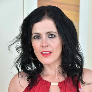 Порнозвезда Montse Swinger