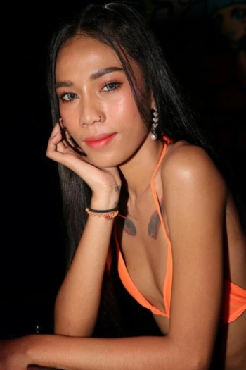Pornstar Aum